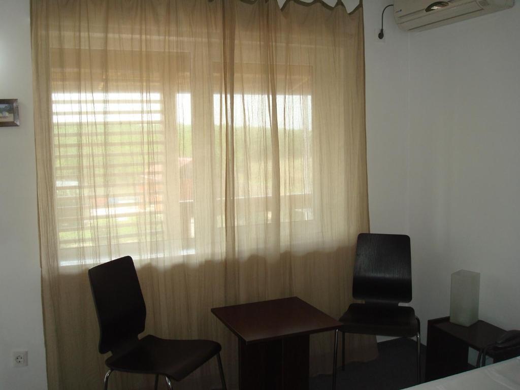 Pension Oasis Costinesti Exterior photo