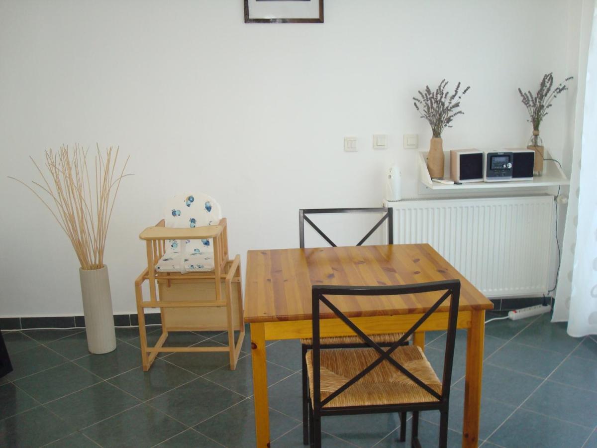Pension Oasis Costinesti Exterior photo